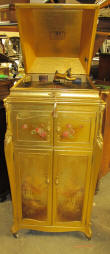 Gold Vernis Martin finish example